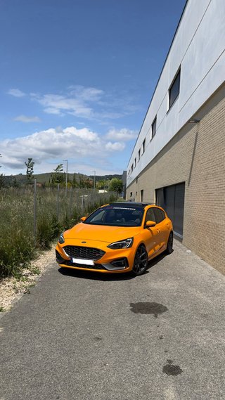 Ford Focus 2.3 Ecoboost ST 3 (280 CV) Naranja Fury