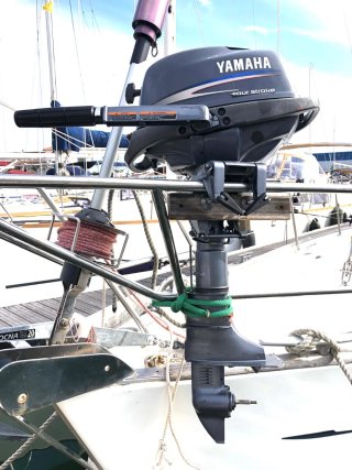 Motor fueraborda Yanmar F4A de 4 CV