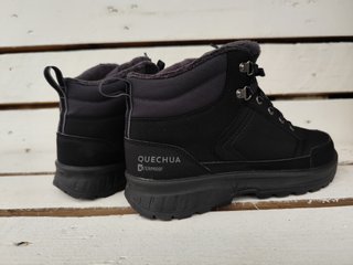 Botas trekking Quechua negras Talla 39
