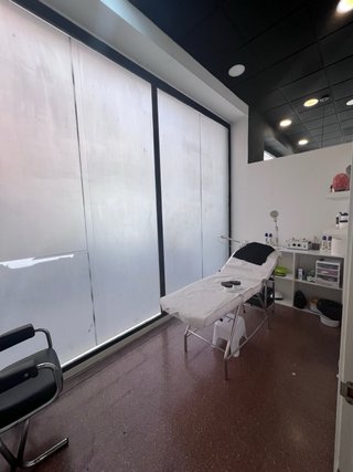 Se traspasa peluqueria