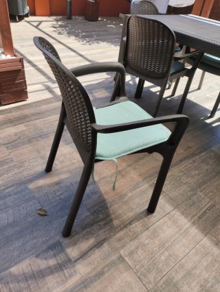 Conjunto mesa y 6 sillas exterior