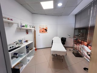 Se traspasa peluqueria