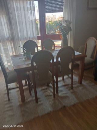 Mesa comedor y 6 sillas madera