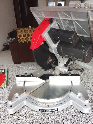 Sierra Ingletadora con Mesa Superior