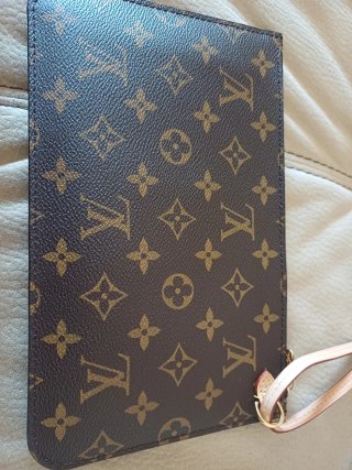 Pochette Louis Vuitton Neverfull Interna