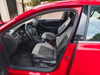 Volkswagen Jetta 2011