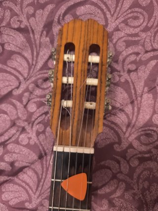 Guitarra Admira Sonia Clásica