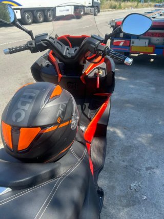 Moto Mitt 125 GT Max Max