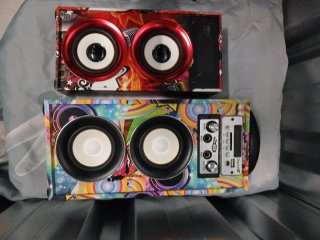 Equipo de sonido multicolor