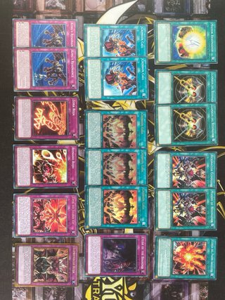 YUGIOH DECK - DRAGÓN ROJO ARCHIDEMONIO