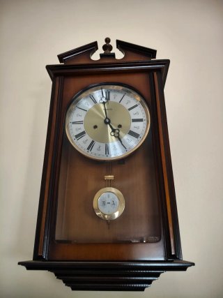 Reloj de péndulo antiguo Imperia