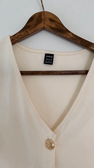 Blusa Shein color crema 3
