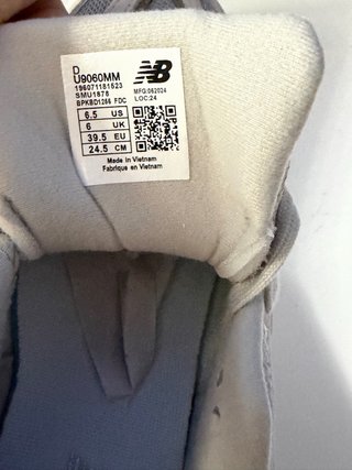 New Balance 9060 Beige/Rosa Talla 39.5