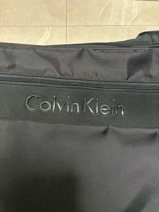 Maleta Calvin Klein Negra 70x45x30