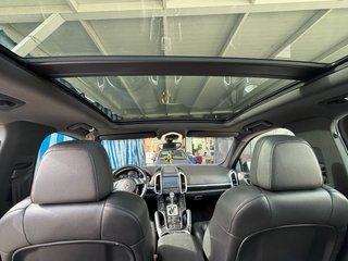 Porsche Cayenne 2012