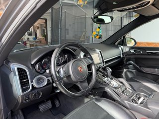 Porsche Cayenne 2012
