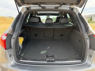 Porsche Cayenne 2012