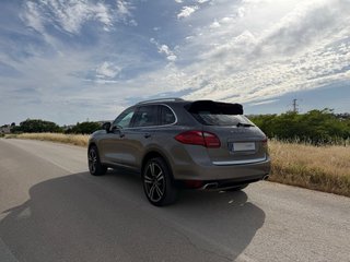 Porsche Cayenne 2012