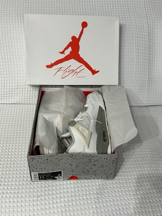 Nike Jordan 4 Retro White Oreo