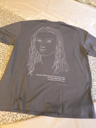 Camiseta Pull&Bear XL Gris Estampado Mona Lisa