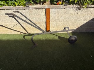 Arado antiguo de vertedera, decoración, rústico)