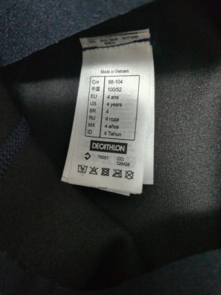 Traje Neopreno Niño Decathlon talla 4 años