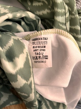 Chaqueta verde manzana jaspeada con cinturón