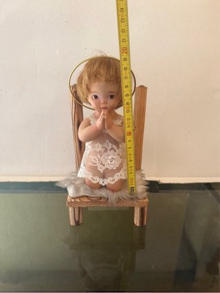 Niño Jesús vintage rezando