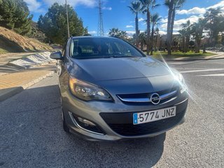 Opel Astra 2016