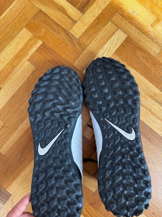 Nike Phantom Zapatillas Fútbol Negro/Blanco