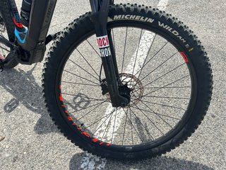 Lapierre Overvolt HT - Motor Bosch <2000km