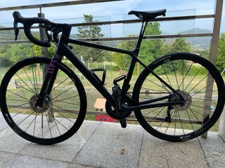 Canyon Ultimate CF SL Disc 8.0 Aero DI2