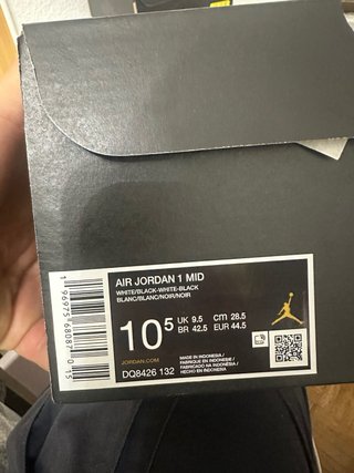 Air Jordan 1 Mid Negro Blanco