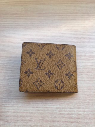 Billetera L Marrón Monogram