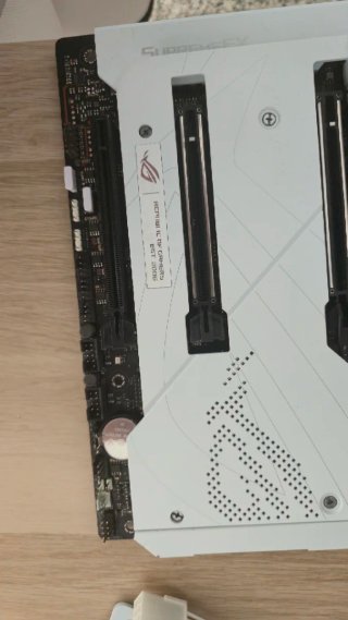 Placa Base AsusROG Maximus Z690 + Intel Core 12600