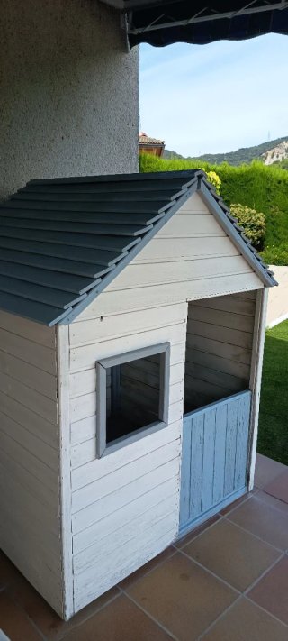 Casita de madera para niños