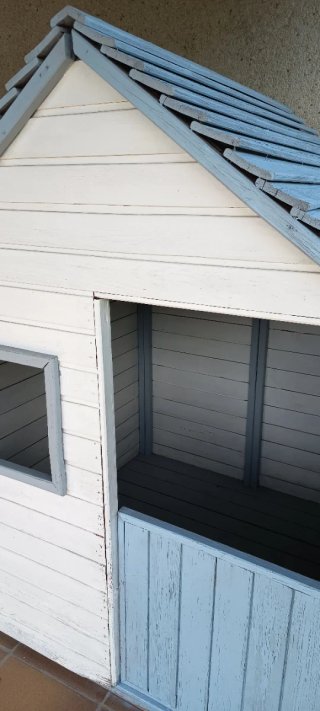 Casita de madera para niños