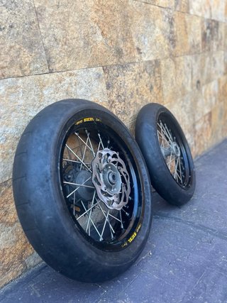 Ruedas Supermotard Excel originales R17