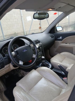 Ford Mondeo 2001