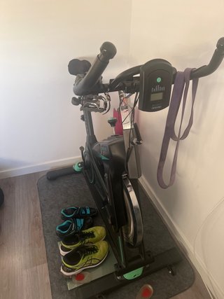 Bicicleta Spinning con Pedal Roto