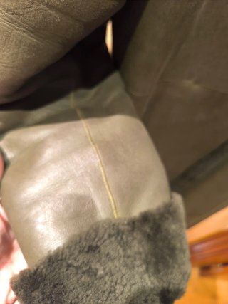 Abrigo verde de piel y pelo