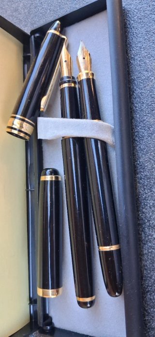 Set 2 Stilografiche Croneparina e quinazide penne