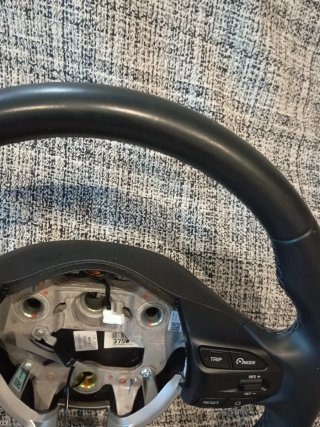 Volante Kia Stonic