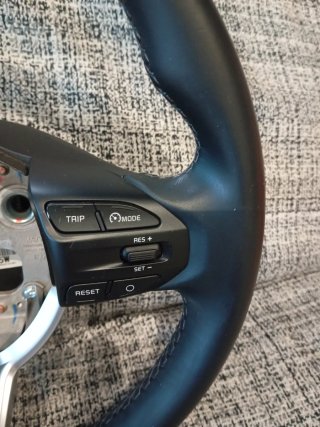 Volante Kia Stonic