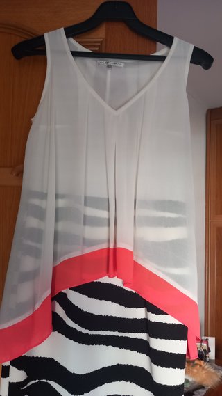 Vestido con torera rosa y blanco