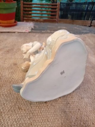 Statuina Nao Madre con Bambino