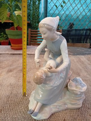 Statuina Nao Madre con Bambino