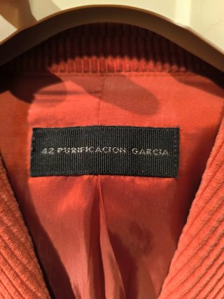 Chaqueta de pana roja