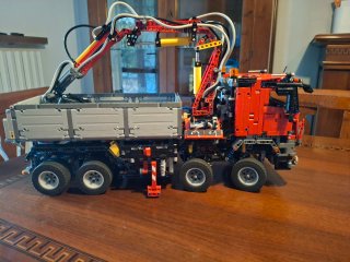 Lego Technic 42043 + Versione Rossa