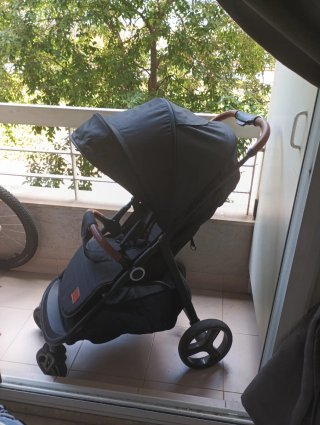 Carrito de bebé negro kinderkraft